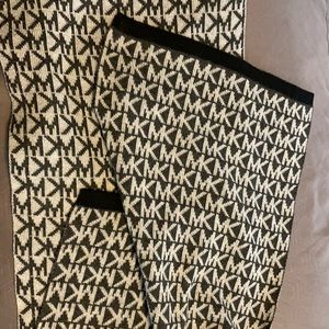 Michael Kors Scarf.